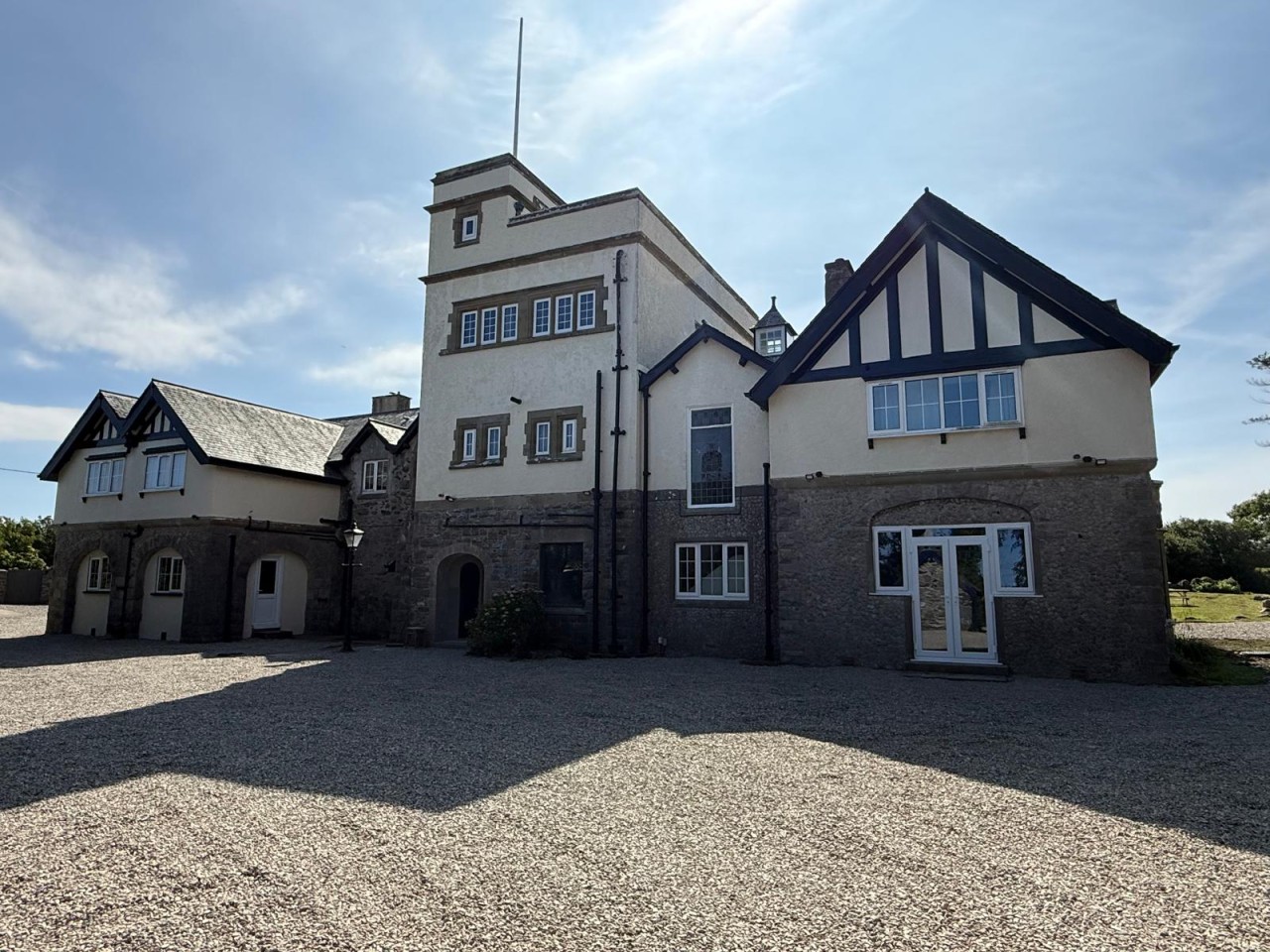 The Plas - Rhosneigr Manor House