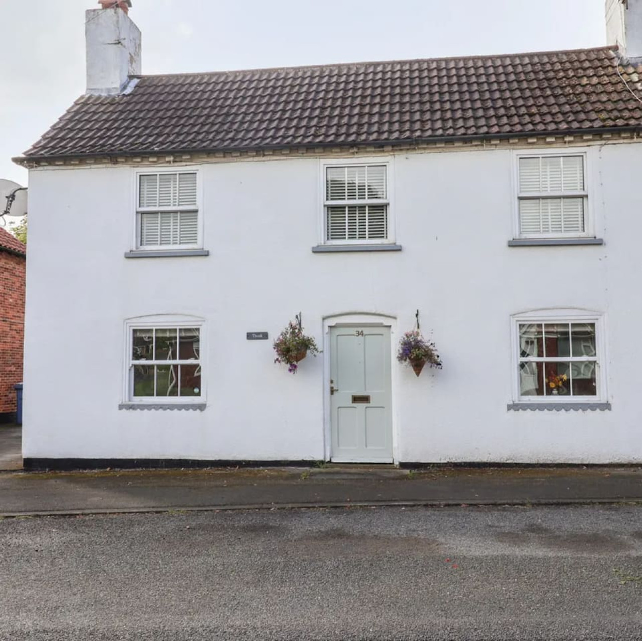 A cosy, well equipped, pet friendly cottage