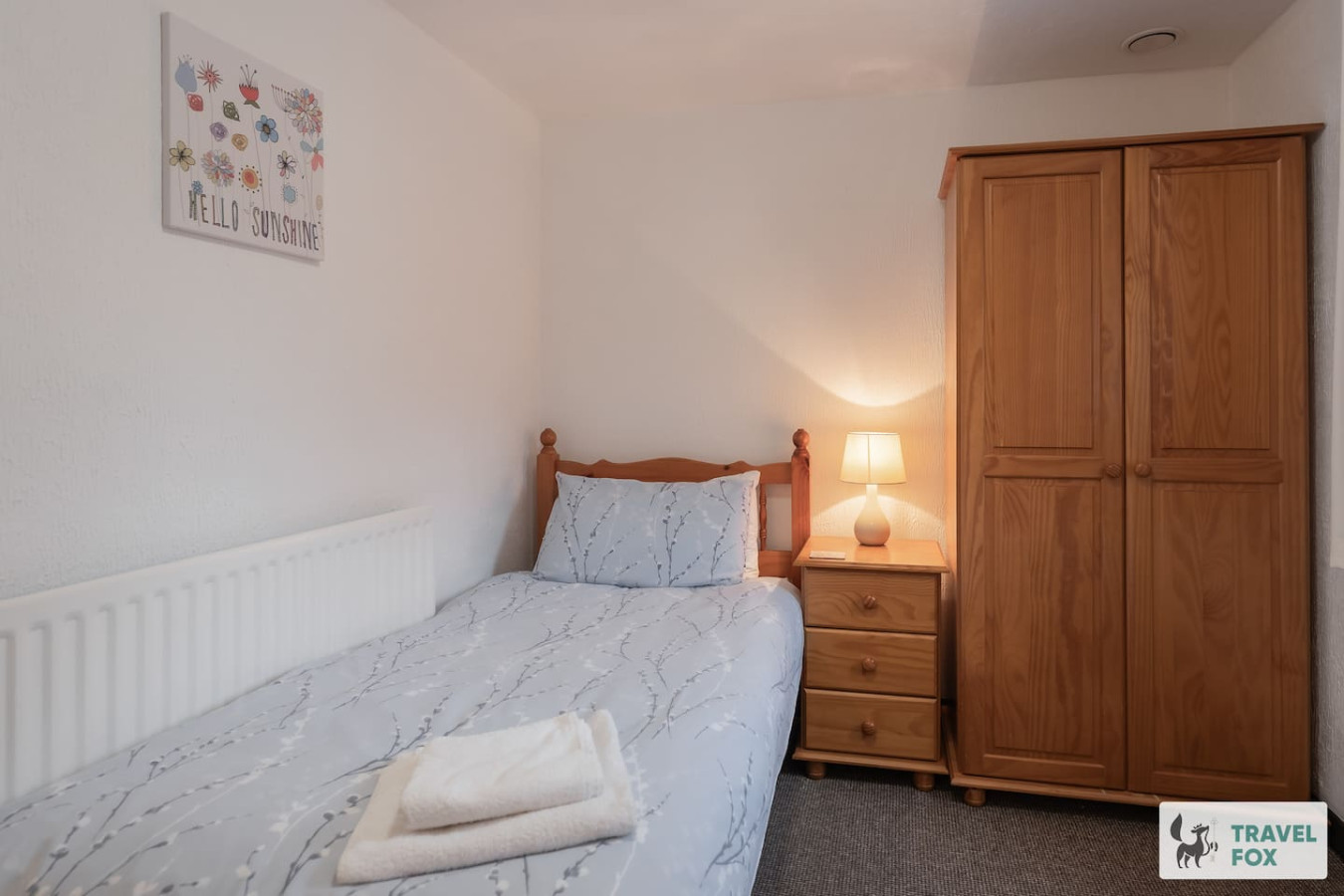 The Dairy - with pool table, play barn & more! - Photo 4