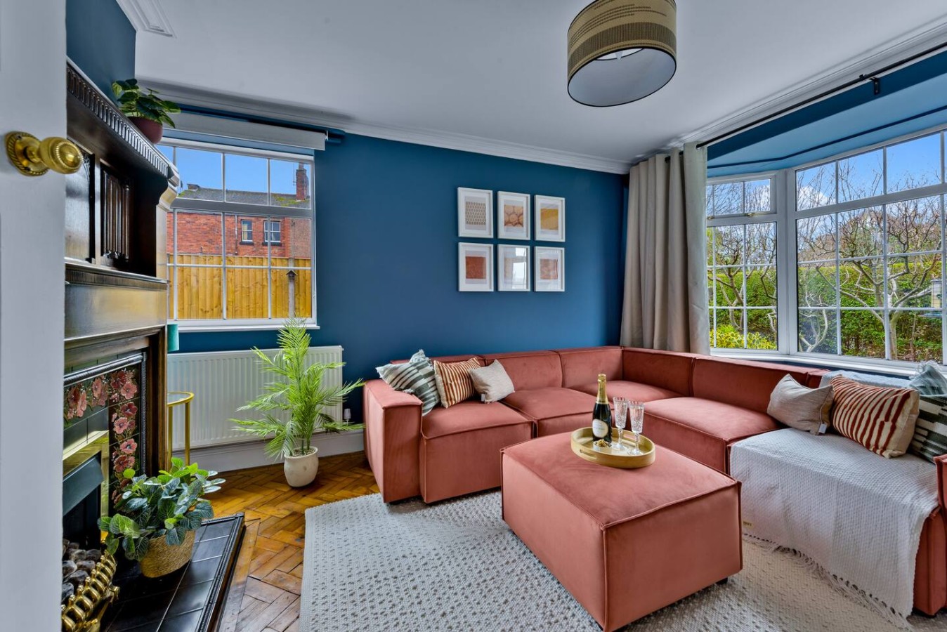 Silkwood House | Boutique 4 Bed nr. Peak District - Photo 4