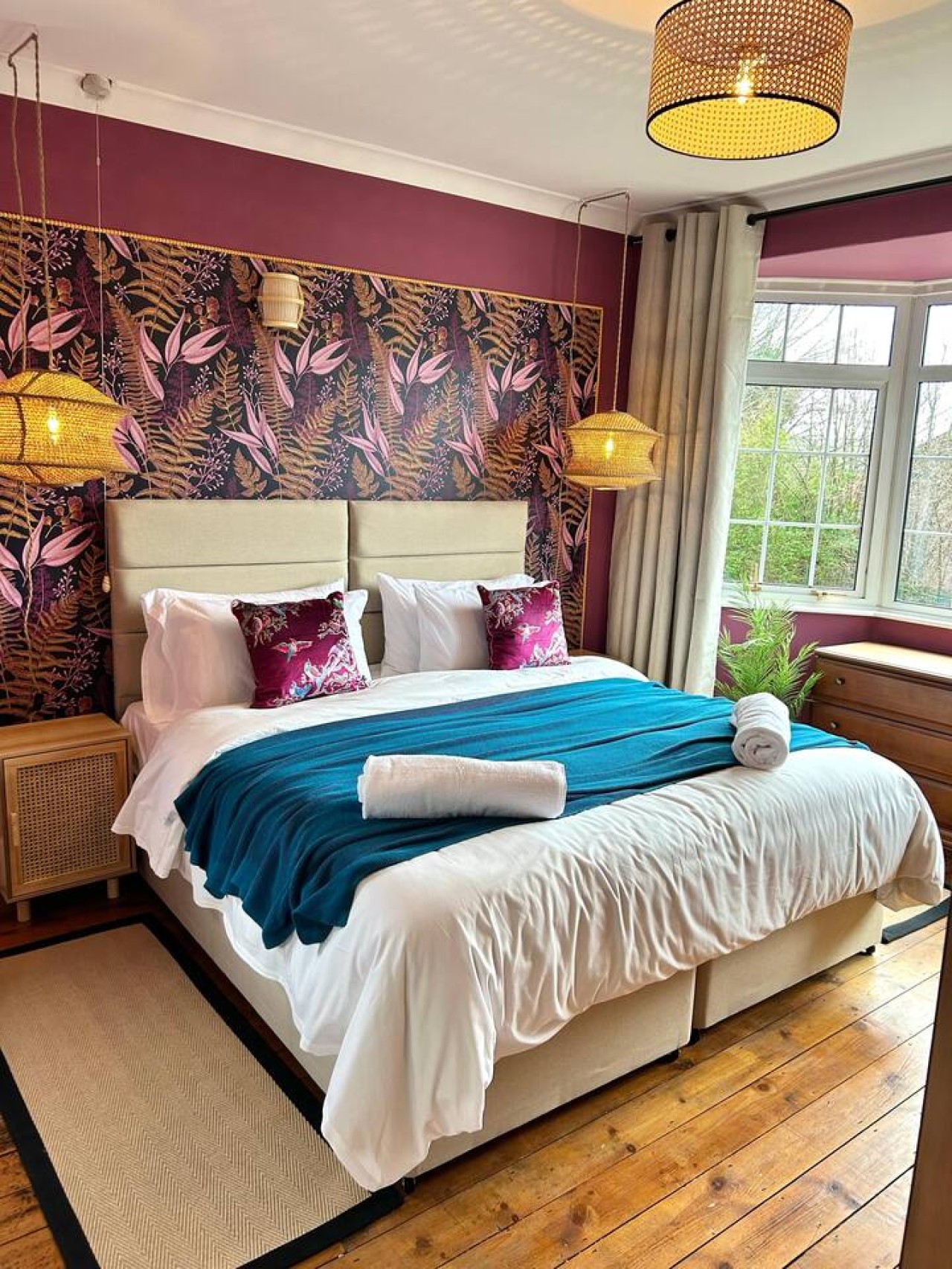 Silkwood House | Boutique 4 Bed nr. Peak District - Photo 2