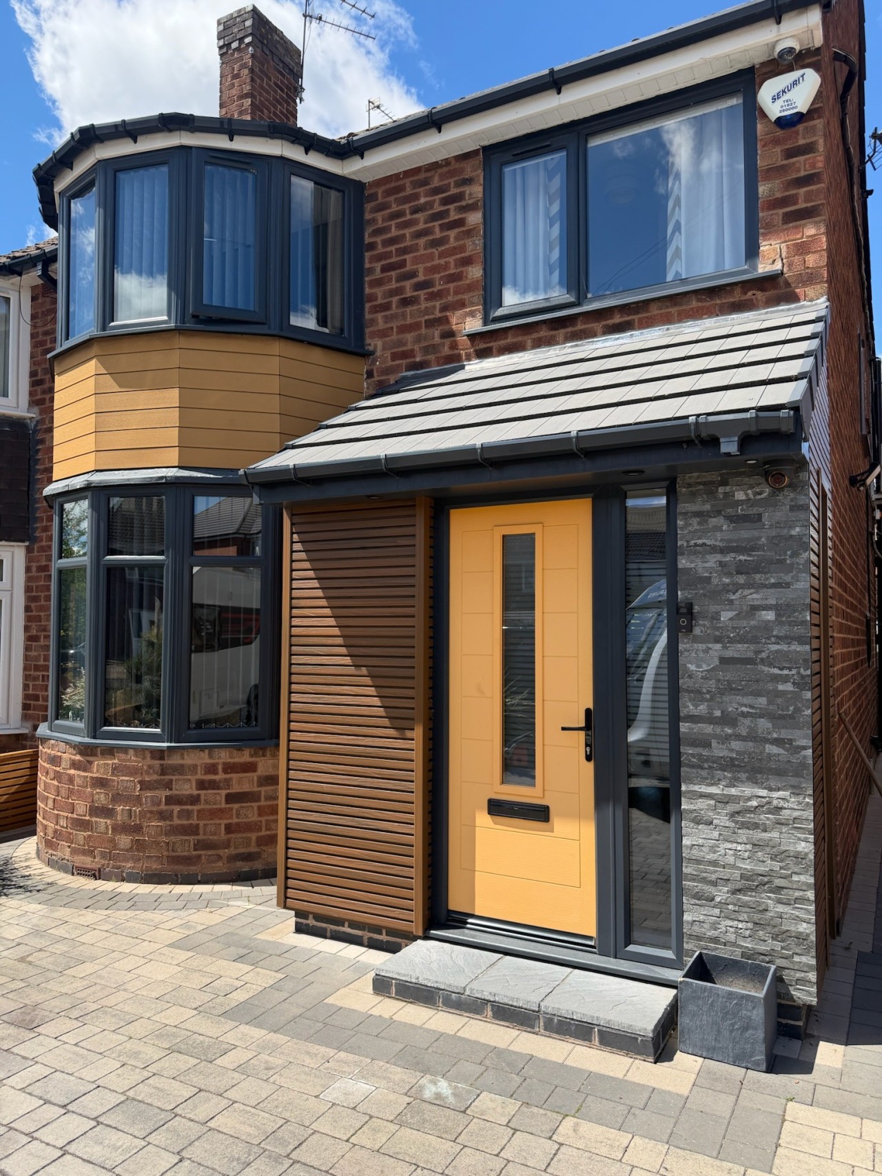Moor House Driveway Parking with Sauna