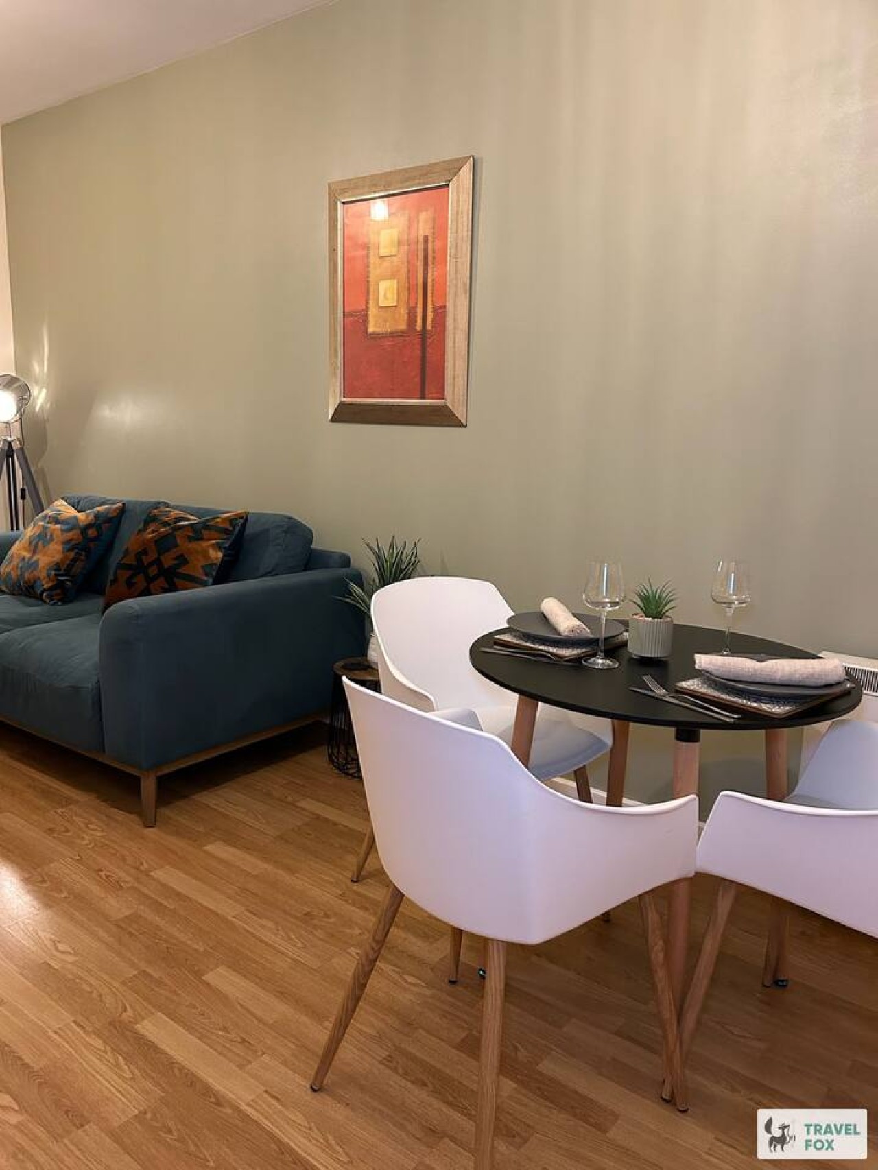 Central Birmingham Flat with Free Parking! - Photo 2