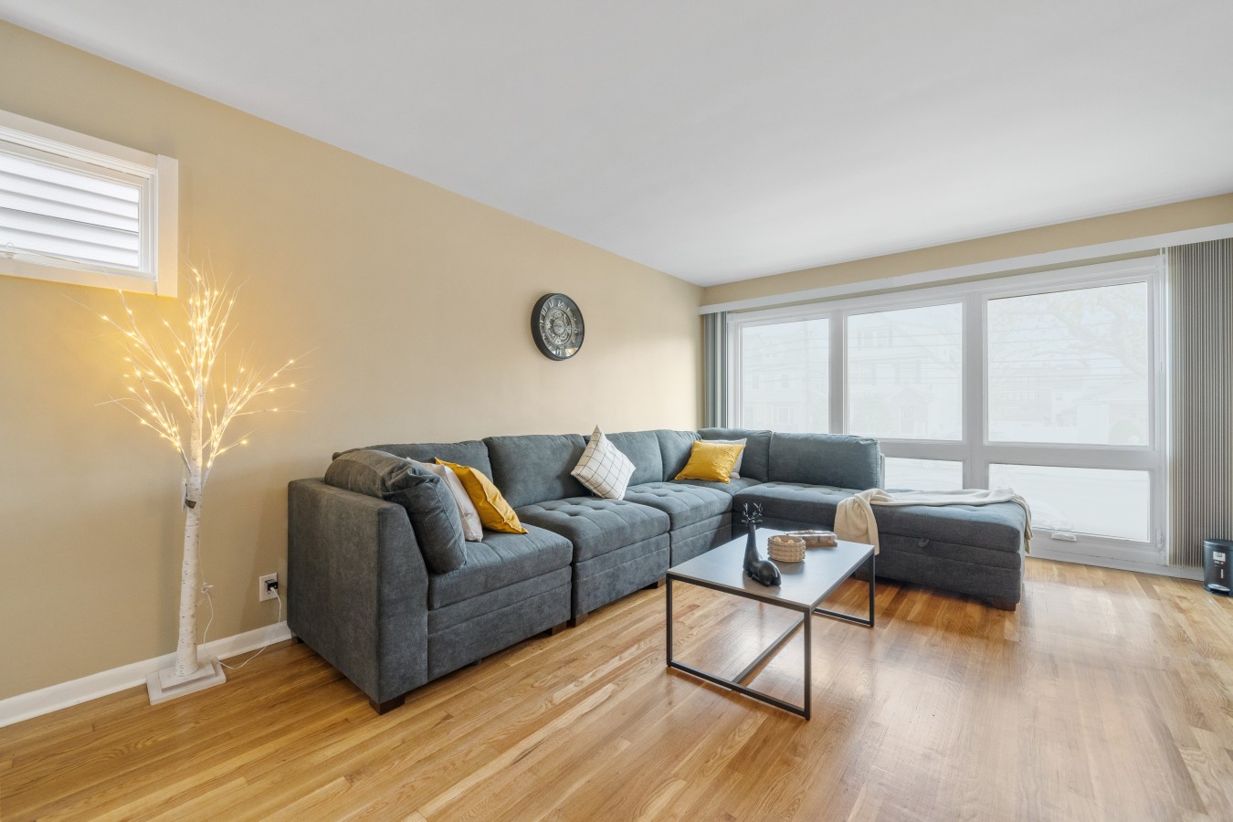 Work & Wellness Stay | 1st Floor + Basement Gym | 30+ Days - New York
