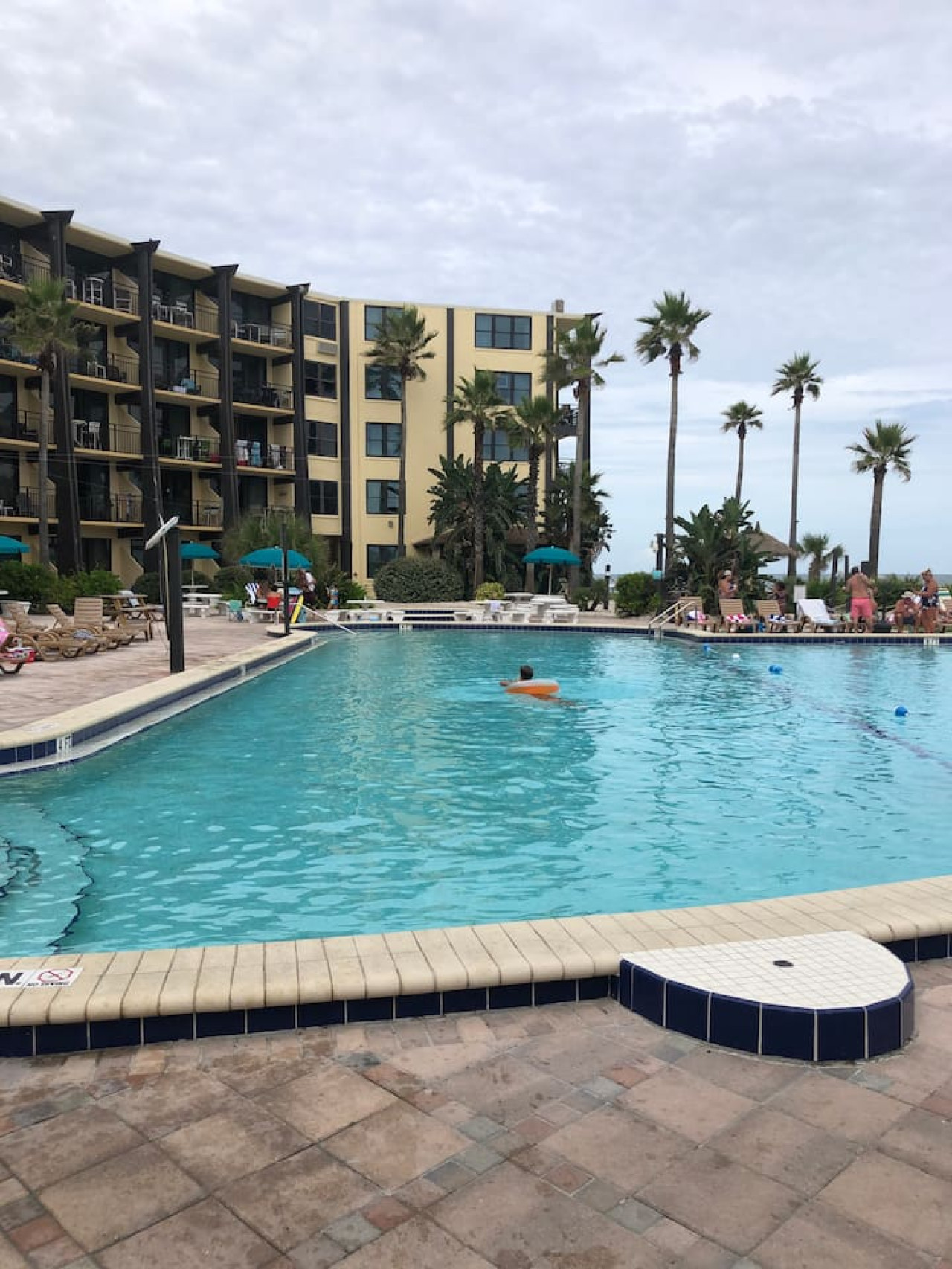Cozy Fun Oceanfront Beach Condo - off pool deck