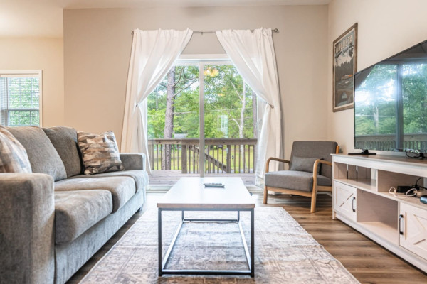 River Birch at Ducks Landing