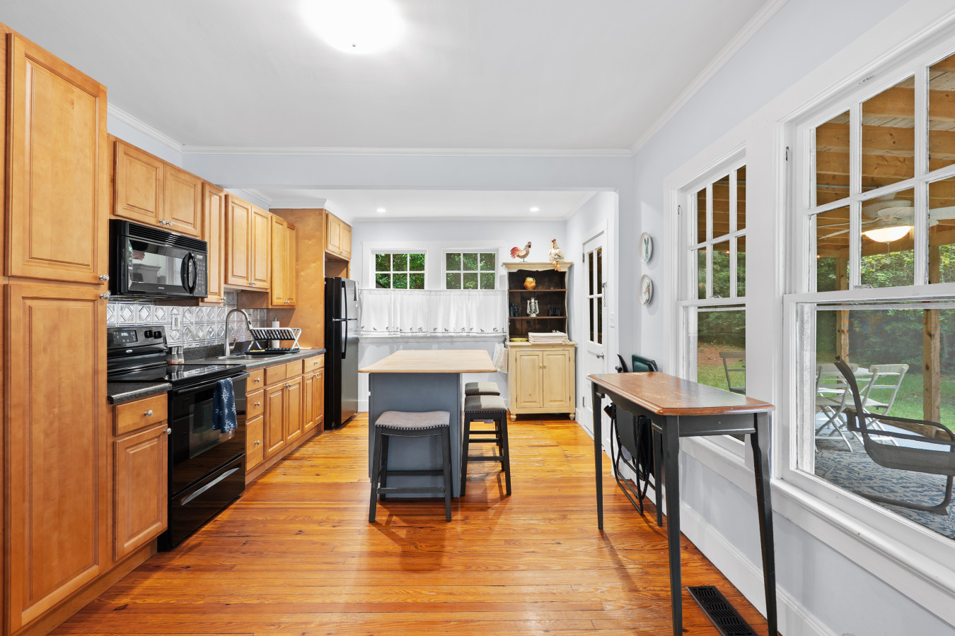 Charming Cottage With Screened Porch And Antique Touches - Cozy Retreat - Southern Pines