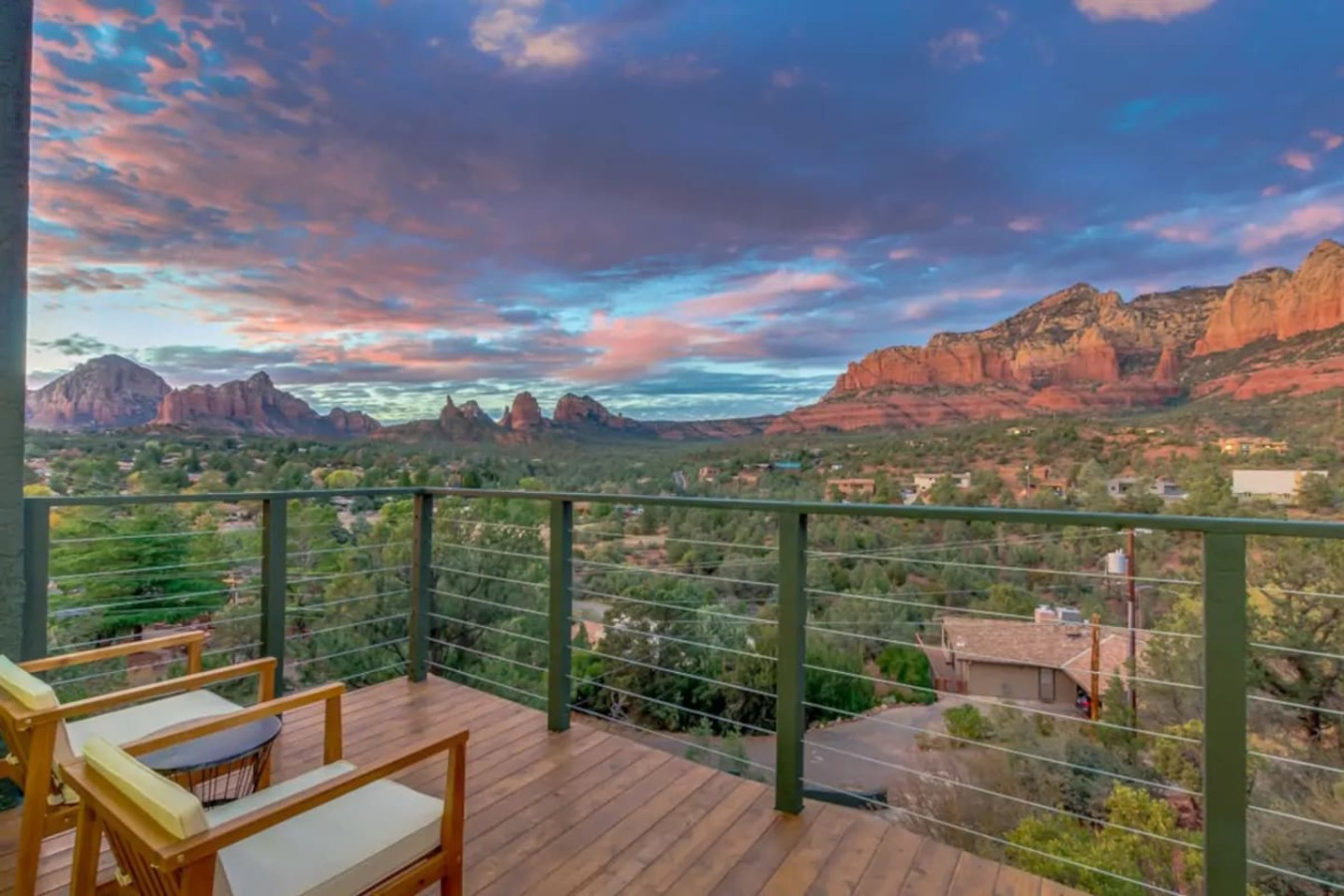 The Bouji Hippie Retreat w Amazing Views