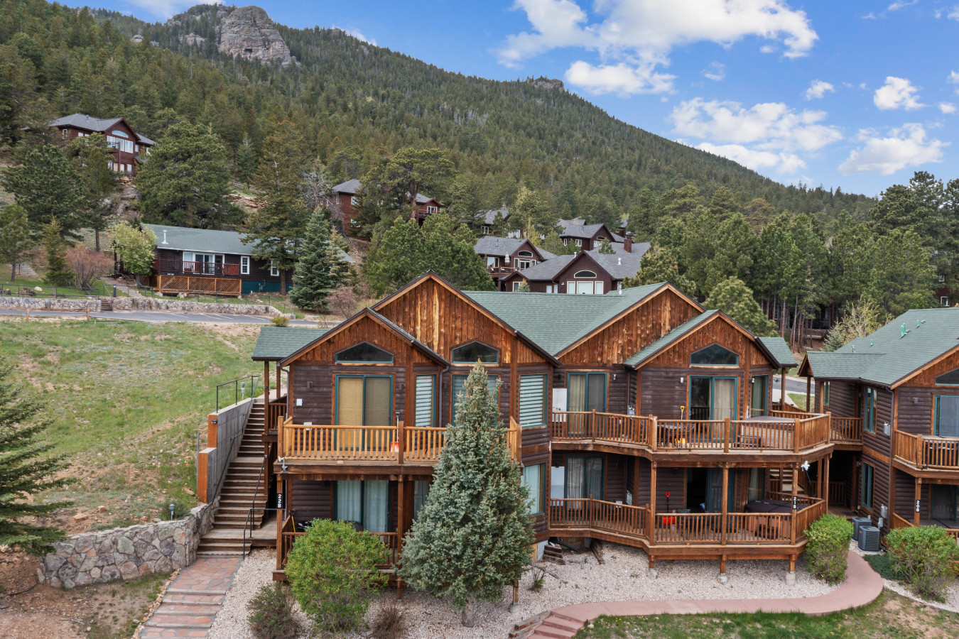 Estes Park Retreat w/ Views, Heated Pool, Minutes to Town