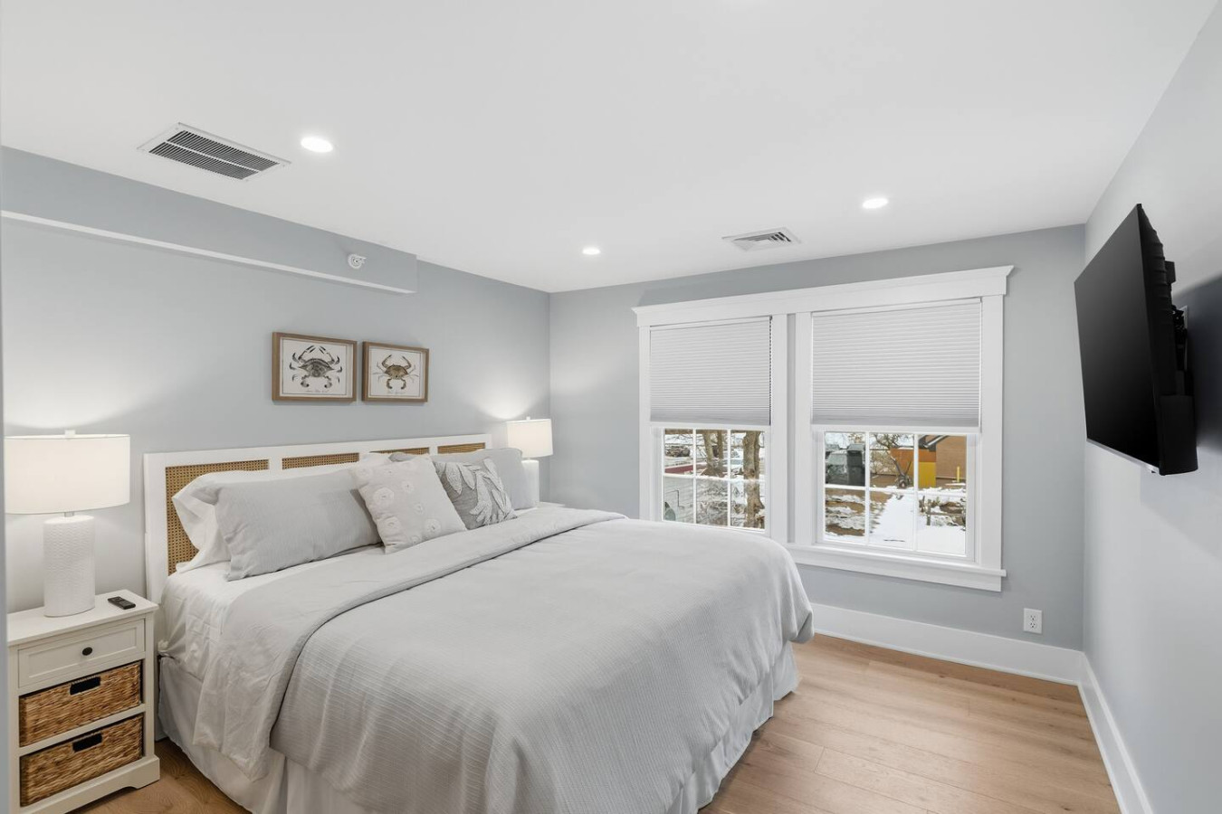 LUX on Main | Downtown | Parking | Sleeps 8, #202