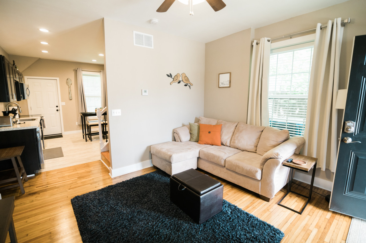 Capitol Avenue Townhome - Jefferson City, MO