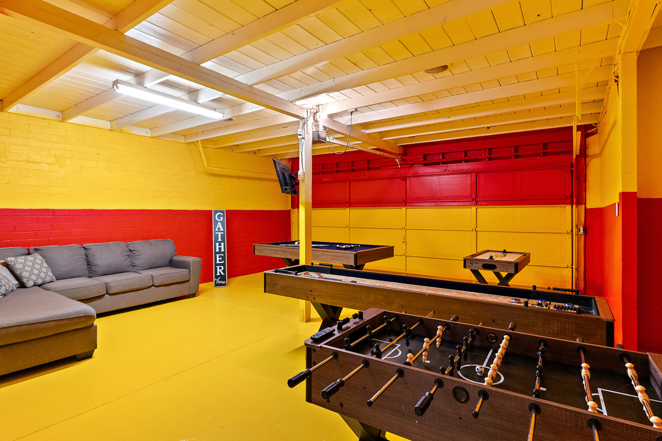 5247 e 6th st-51.jpg