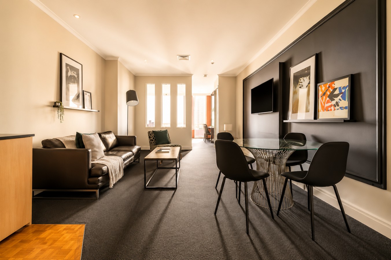 Stylish CBD Apt Beside Chinatown & QV Plaza