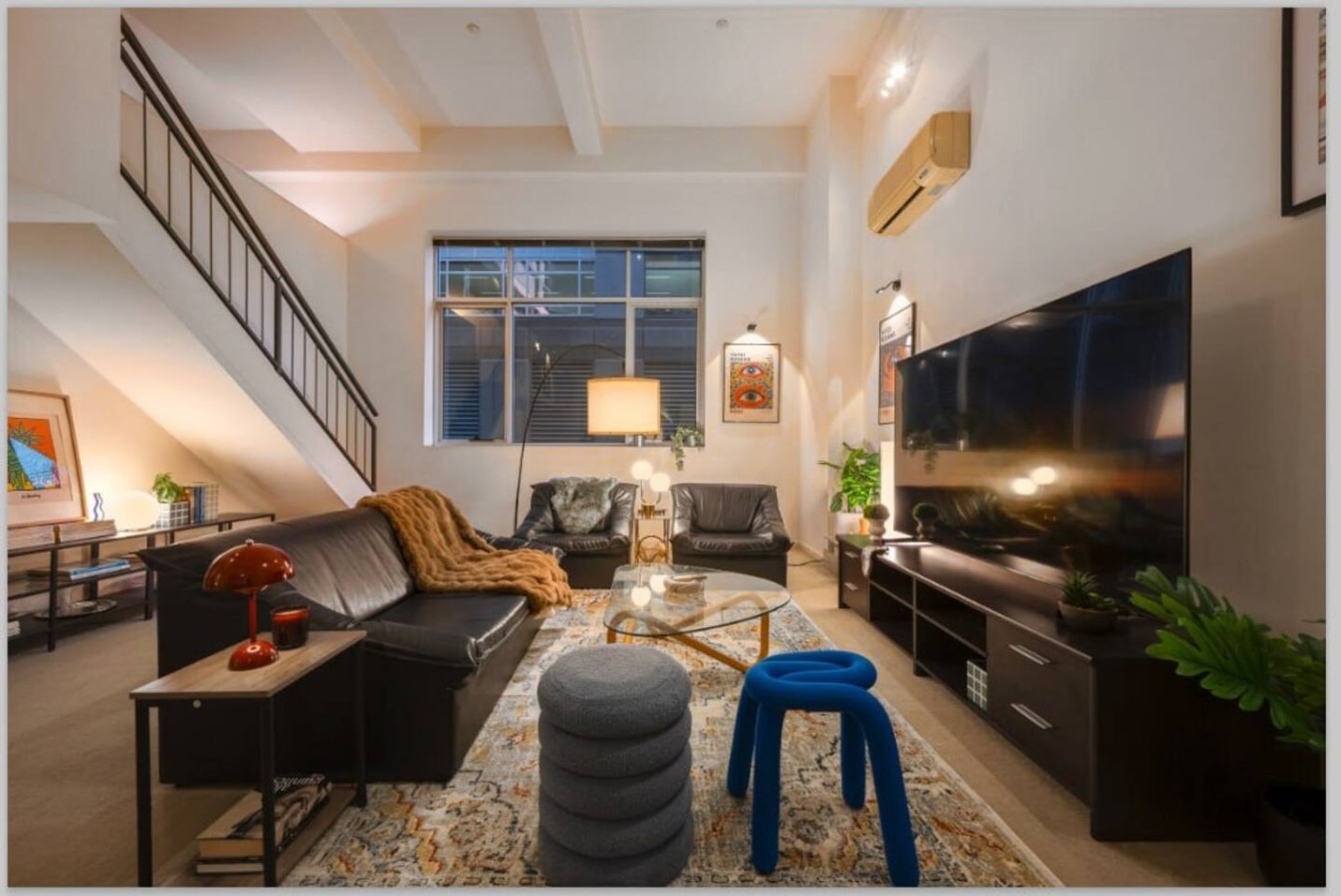Unique 3BR Double Story NYC Loft, Hidden CBD Gem