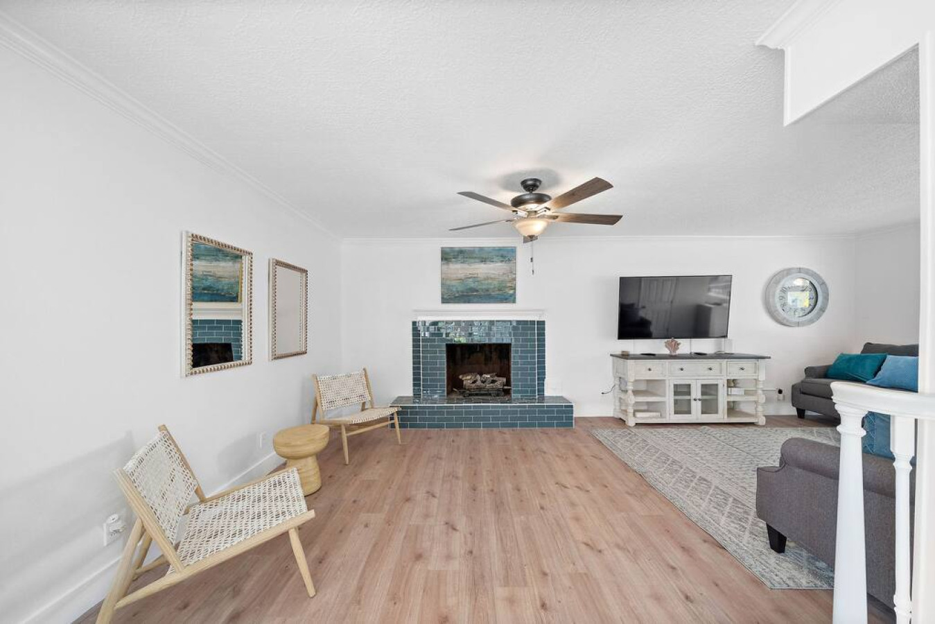 Space to relax and unwind in this cozy retreat