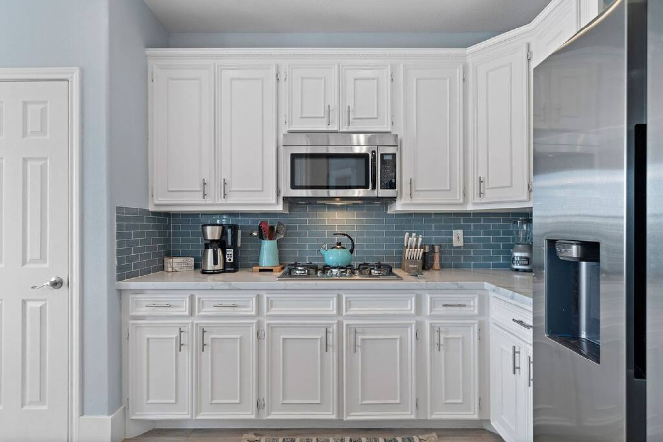 Sleek lines and practical elegance define this culinary workspace