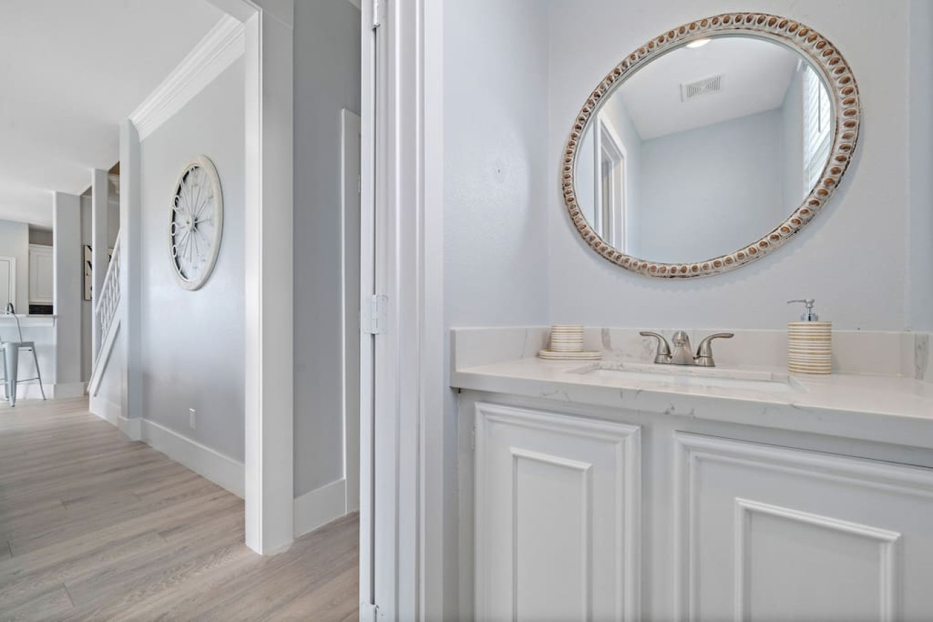 Your personal retreat into the lap of modern bathing luxury