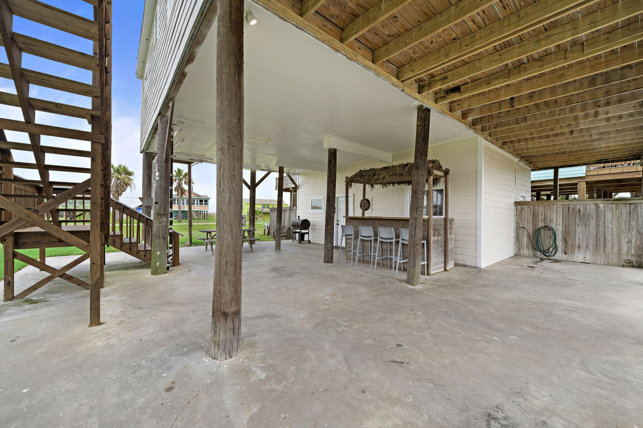 Plenty of space to entertain under the house