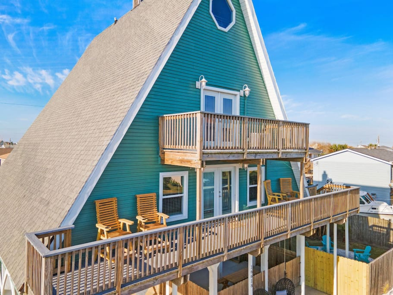 Relax & unwind with a gorgeous view