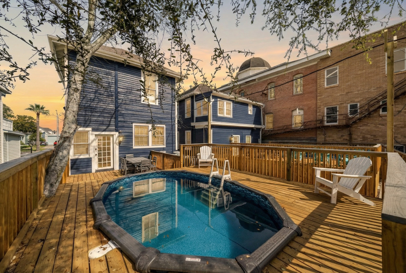 Make a splash in your private pool