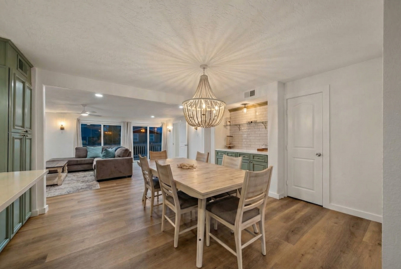 Create lasting memories around the dining table