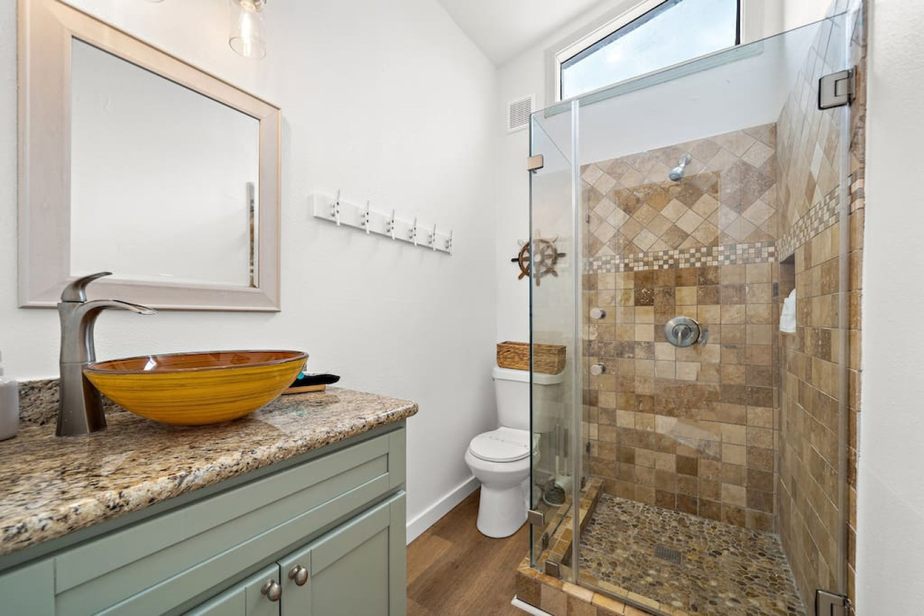 A luxurious bathroom ready for you to enjoy