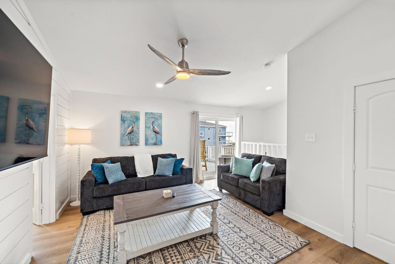 Share laughter & conversation in this inviting space