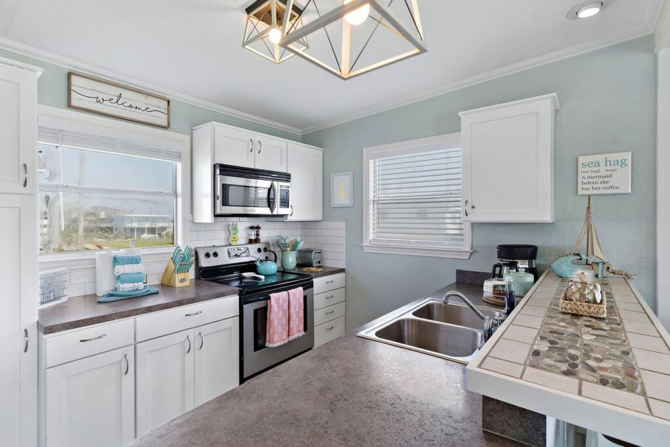 Endless possibilities await in this gourmet kitchen