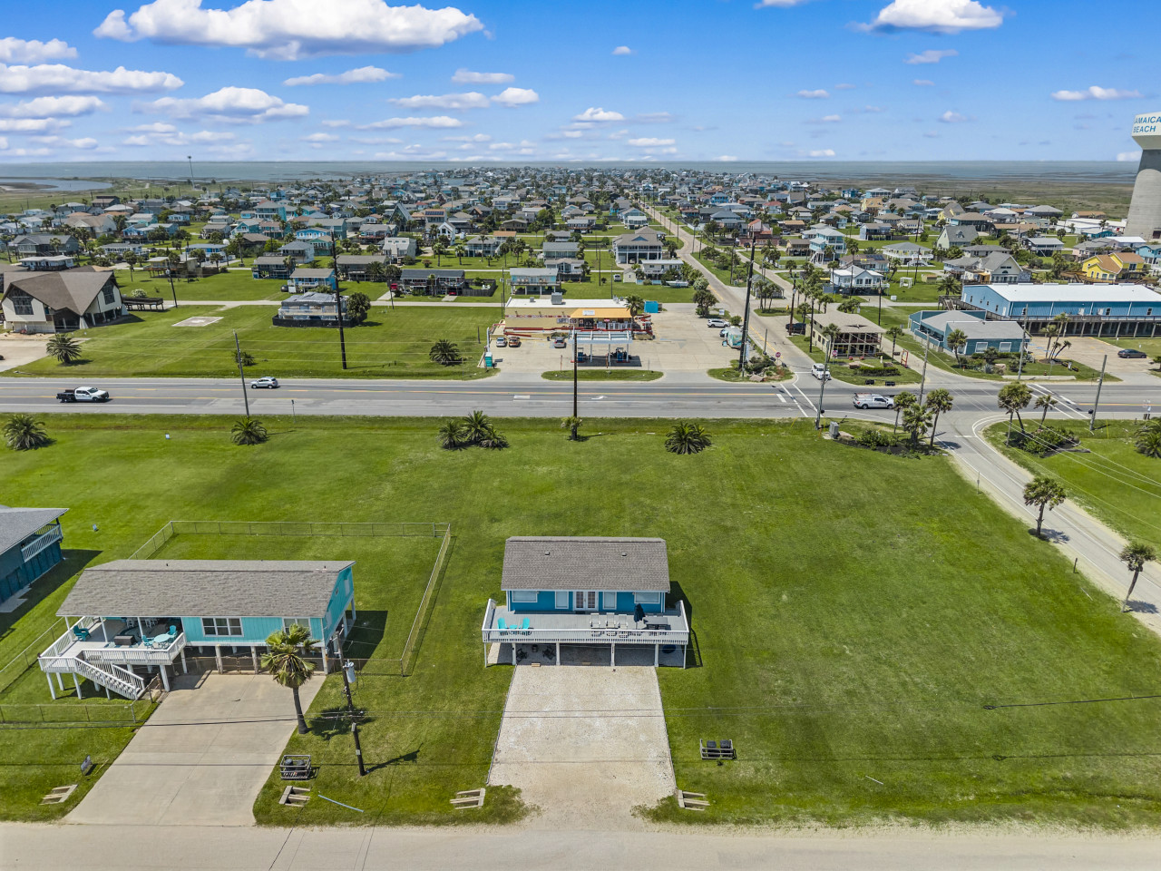 Conveniently located near shops, dining, and the beach