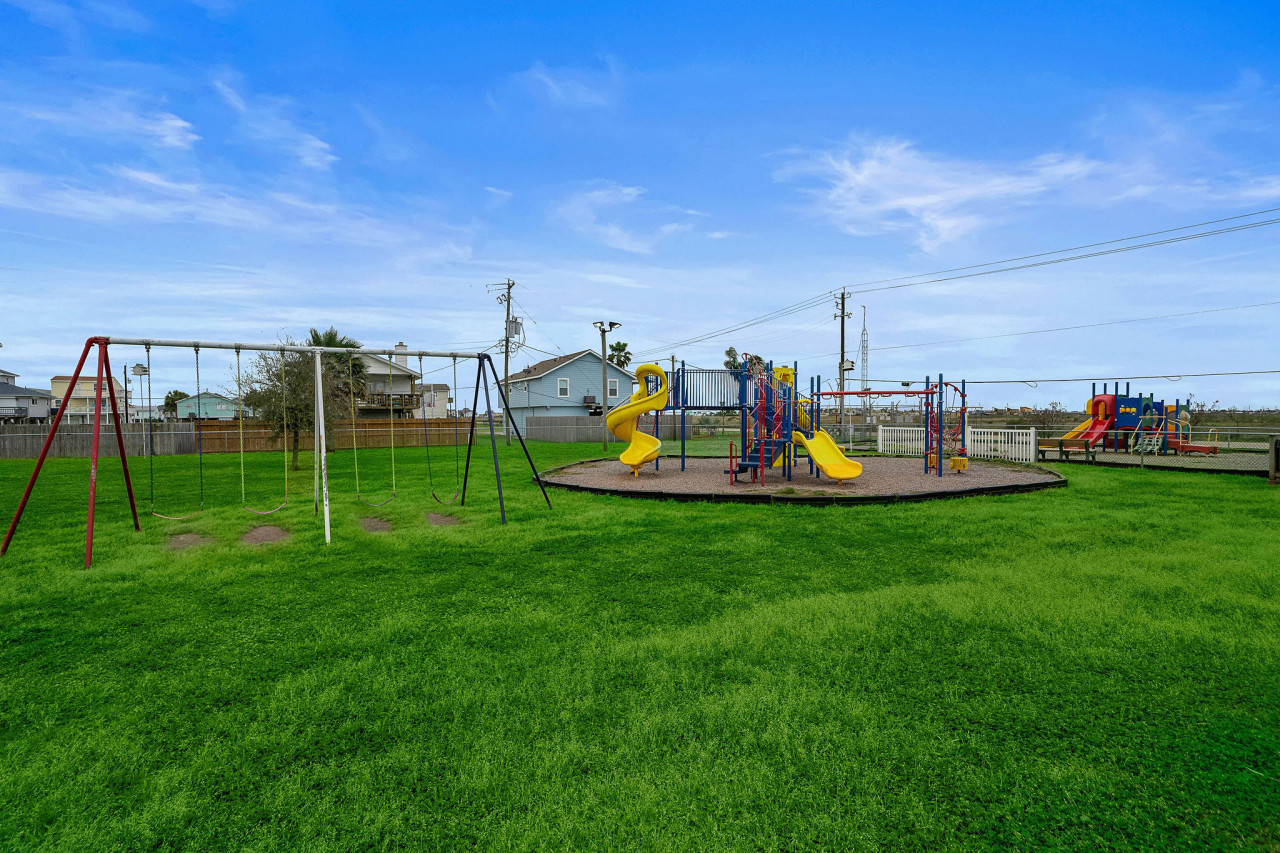 Great play area for the kids at the Jamaica Beach City Park
