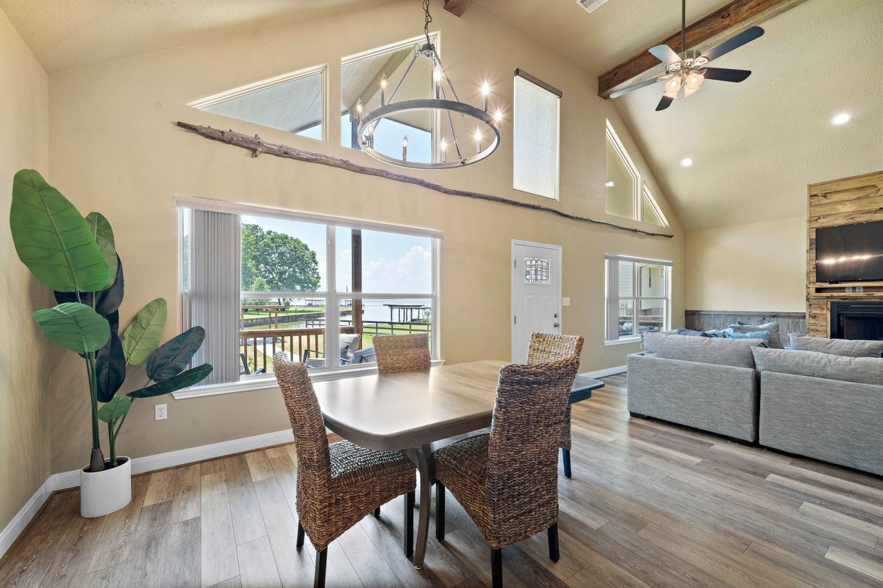 Another angle of the dining area