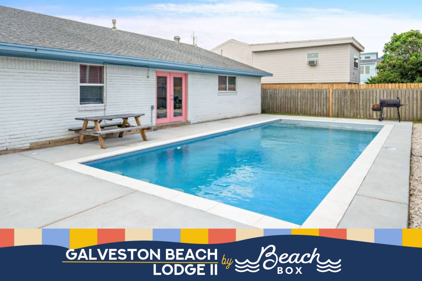 Spacious Pool And Fire Pit - Charming Family Getaway - Galveston, TX