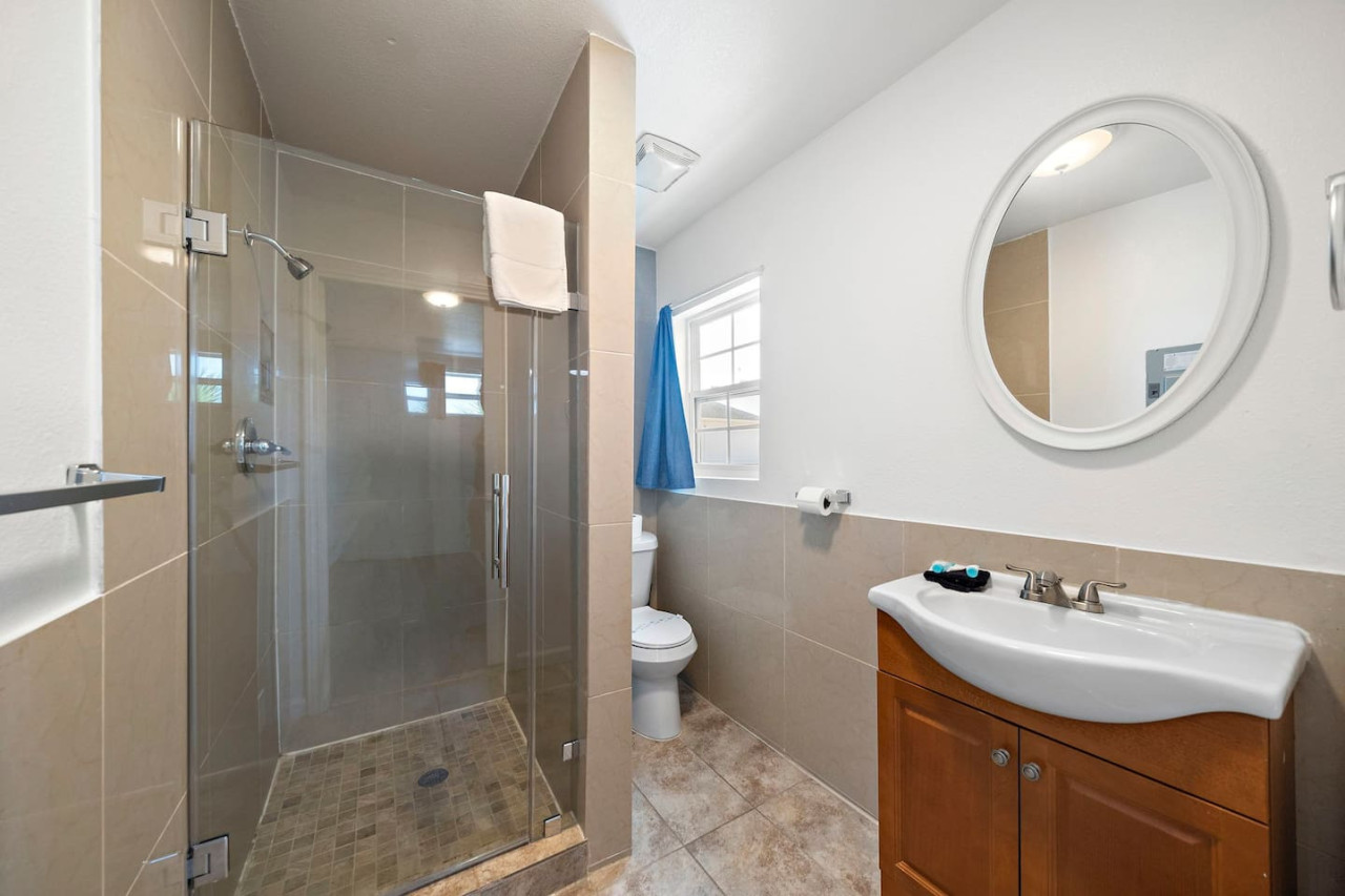 This bathroom is connected to a single bedroom