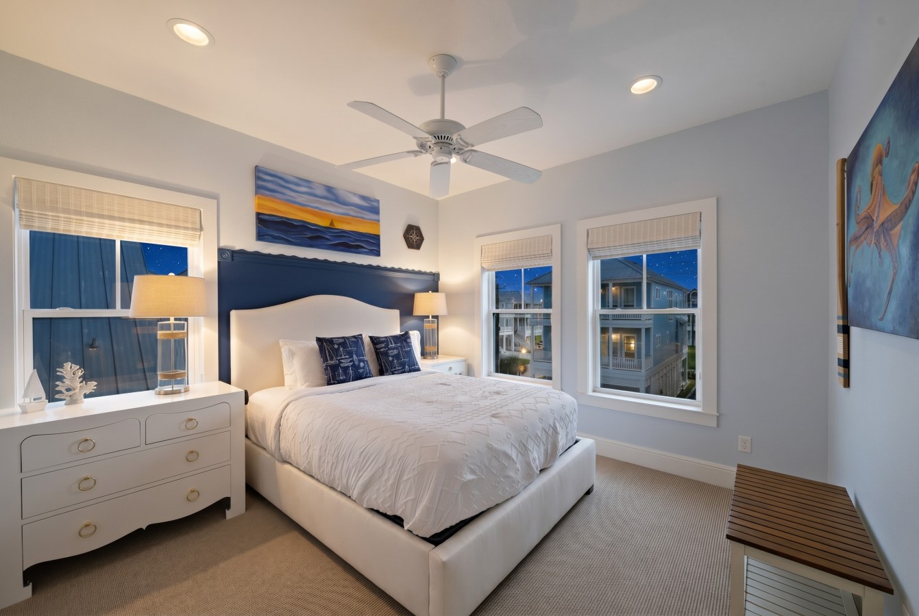 This room has a king sized bed