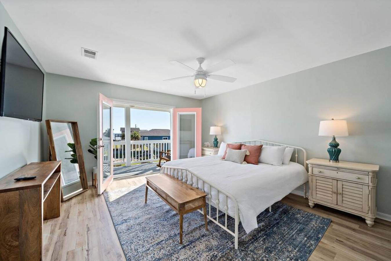Bedroom #1