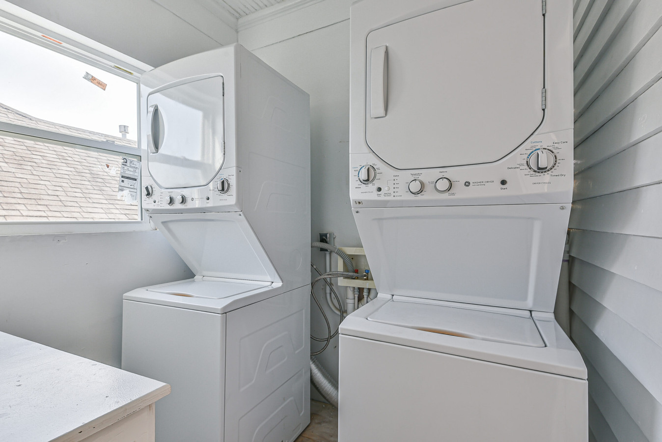 Pearl Suite - Convenient in-house laundry for a stress-free stay