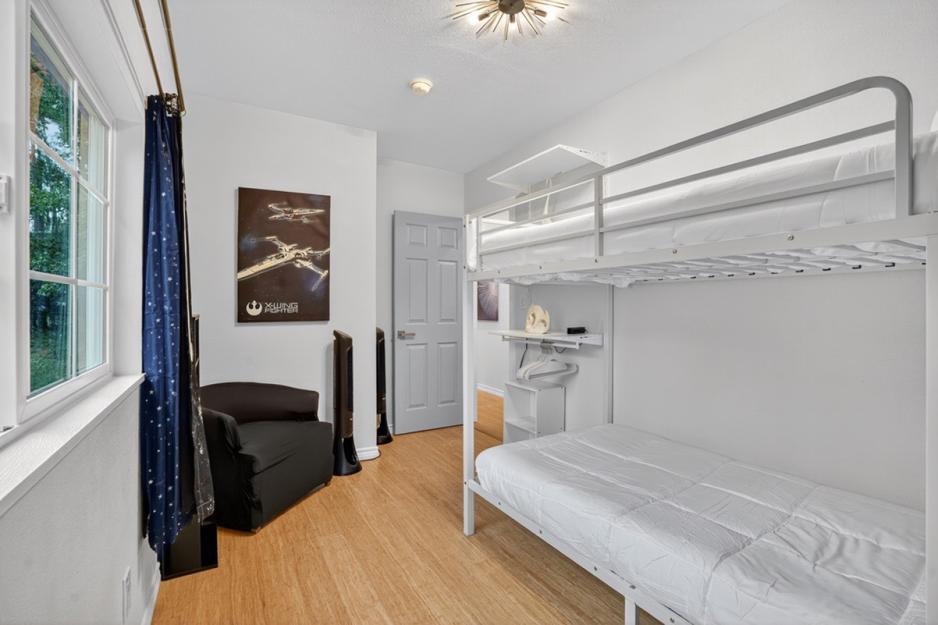 The TwinXL beds are comfortable for adults and kids (Bedroom 3/5)