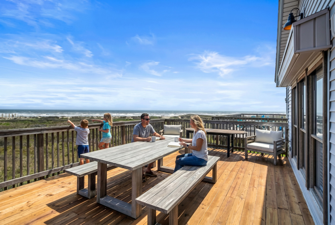 Another angle of the deck