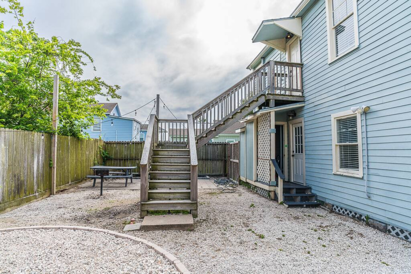 Plenty of space for games and backyard fun