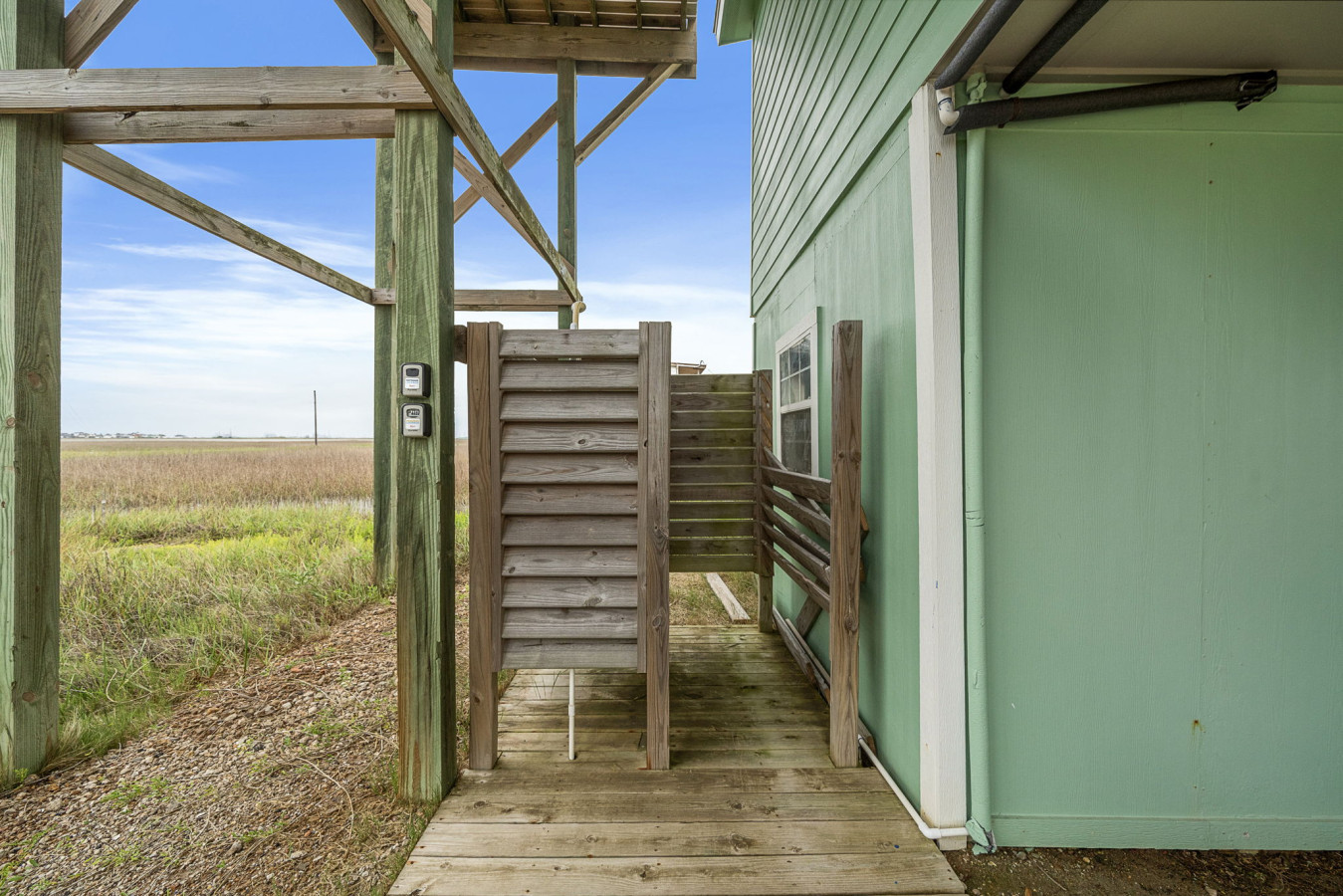 Enjoy the fresh air with a relaxing outdoor shower