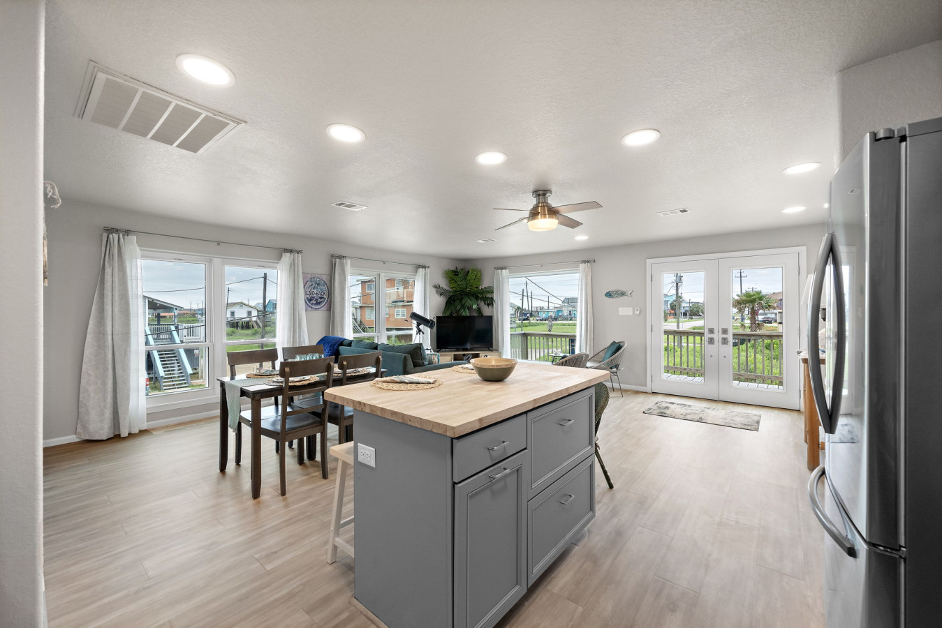 From snacks to feasts this kitchen has you covered