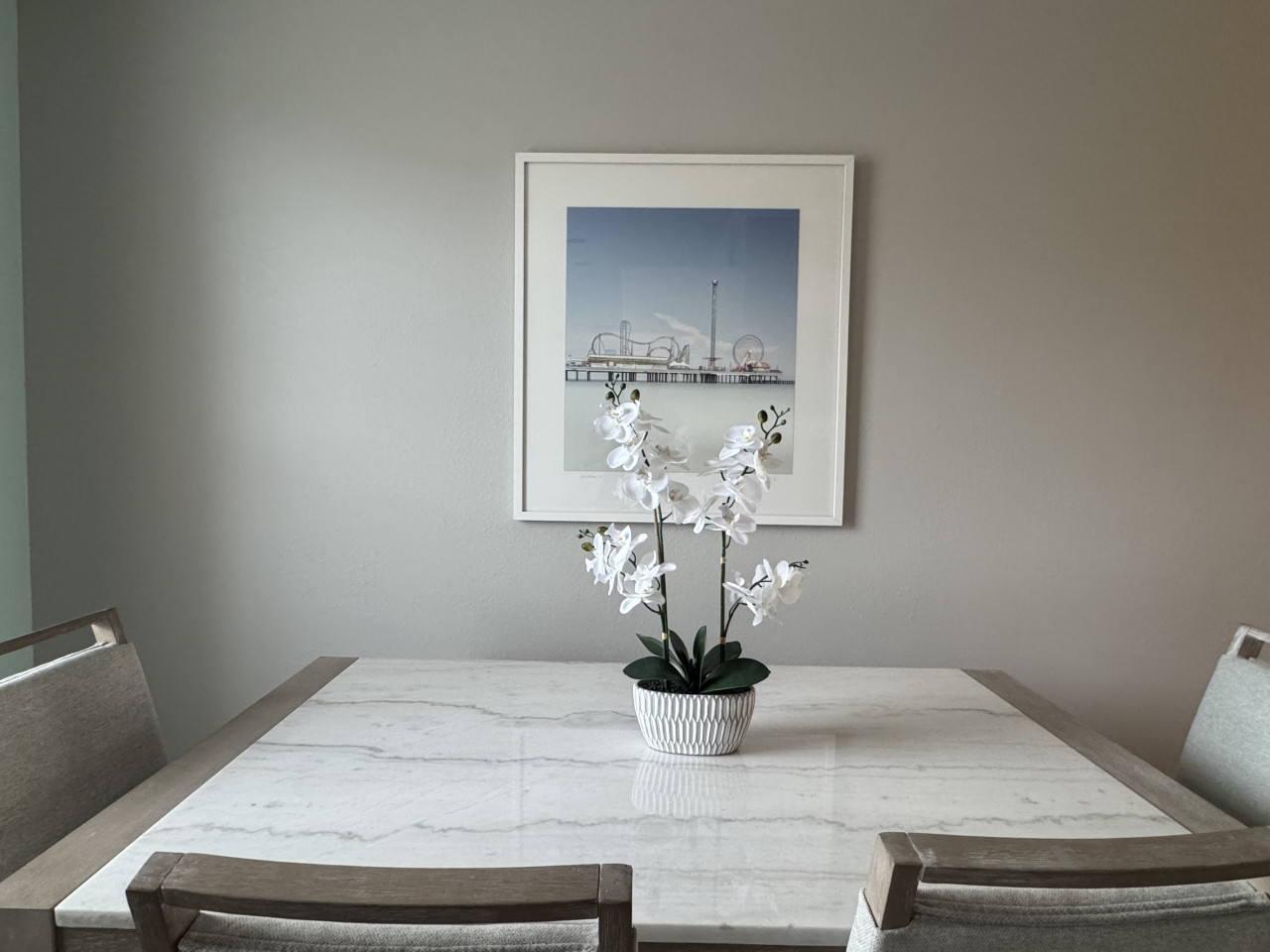 Create lasting memories around the dining table