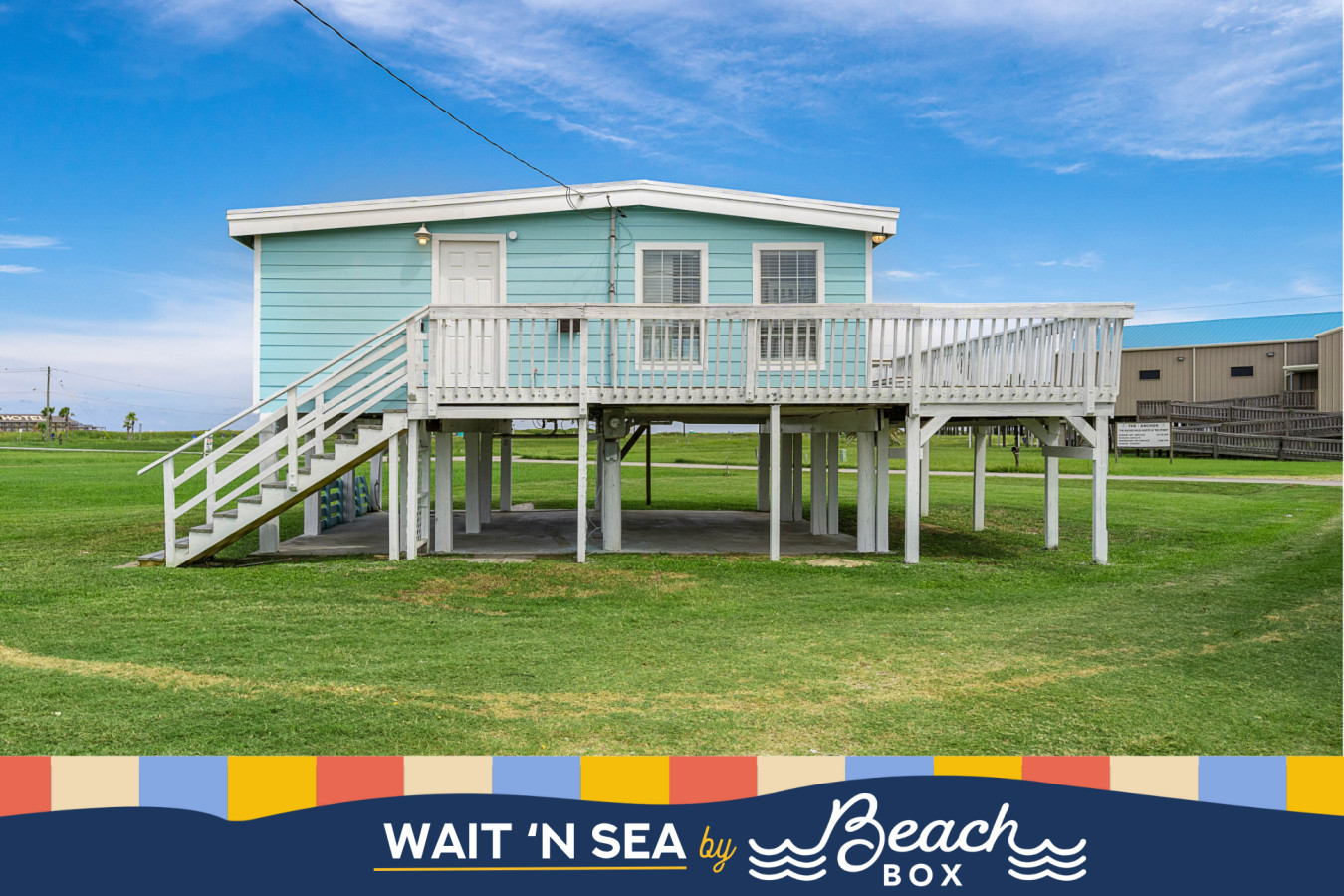 Charming Beach Bungalow With Spacious Entertaining Area - Cozy Retreat - Freeport, TX
