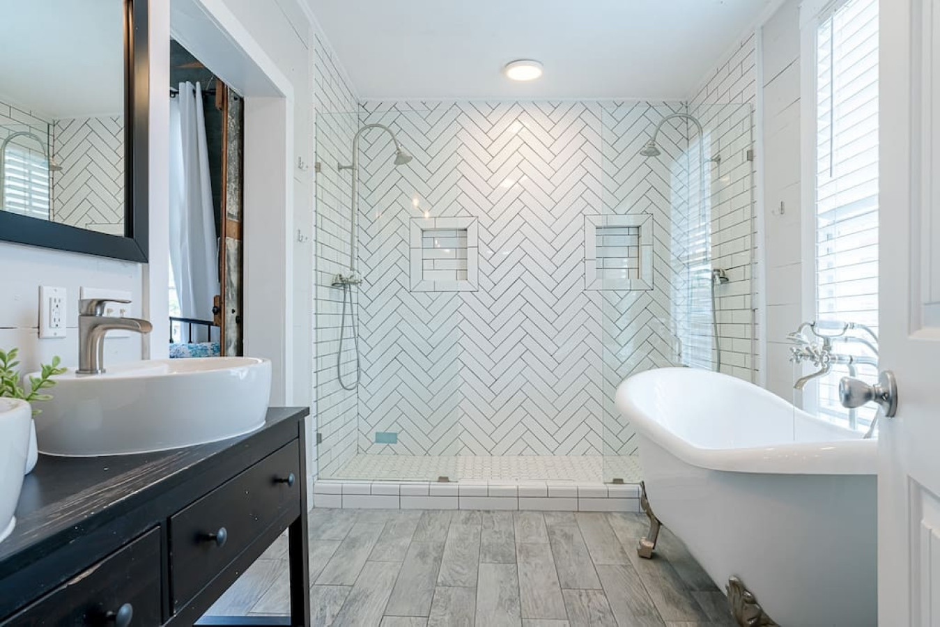 This bathroom is connected to a single bedroom