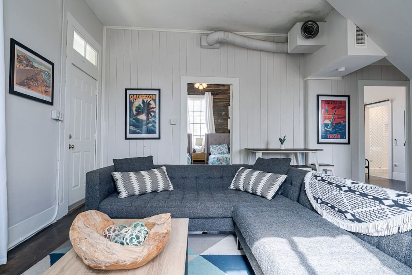 Space to relax and unwind in this cozy retreat