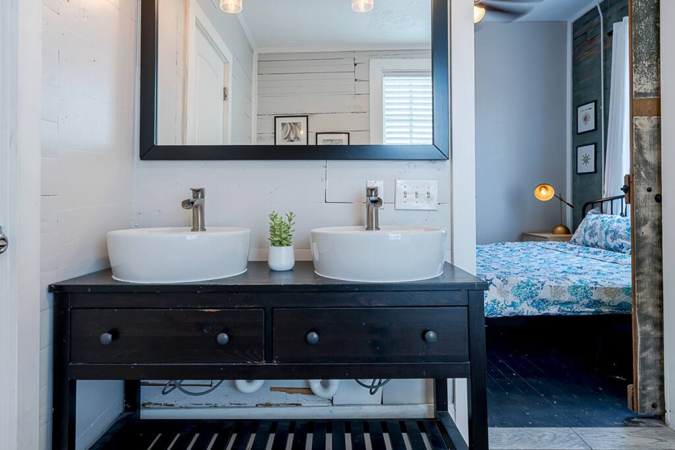 Unwind in this beautiful bathroom