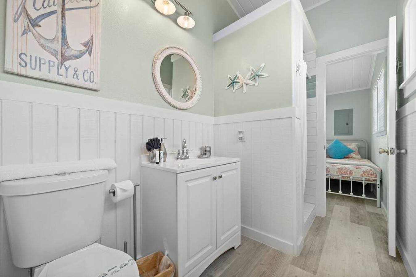 A luxurious bathroom ready for you to enjoy