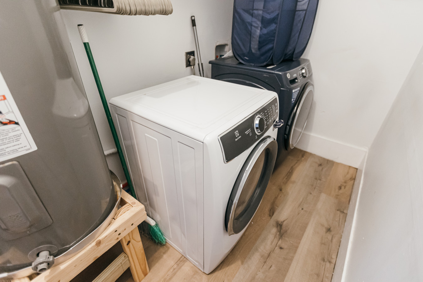 Enjoy the use of a full-size washer and dryer during your vacation