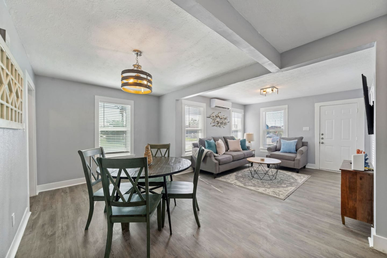 This dining area is located off the kitchen