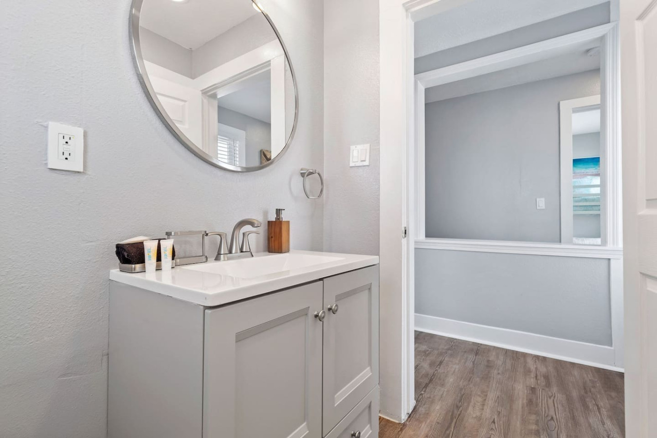 This bathroom is connected to a single bedroom